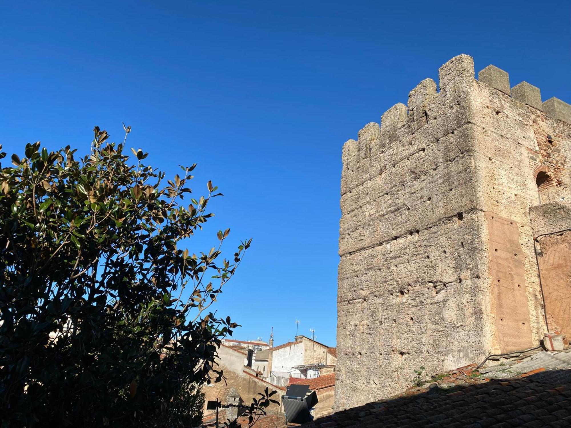 Vakantiehuis El Escondite De La Muralla Caces